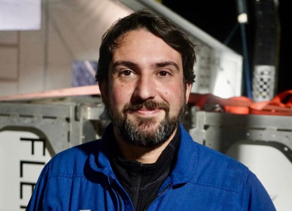 D. Héctor Salvador Fouz.